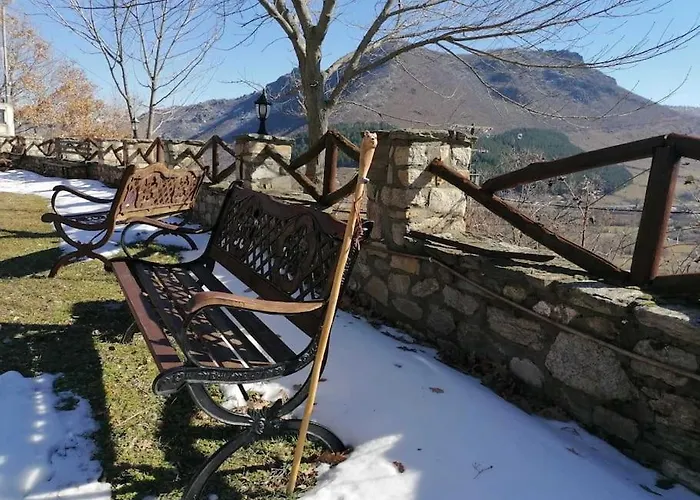 Anneta S Studiobear S Path Lejlighed Sklíthron